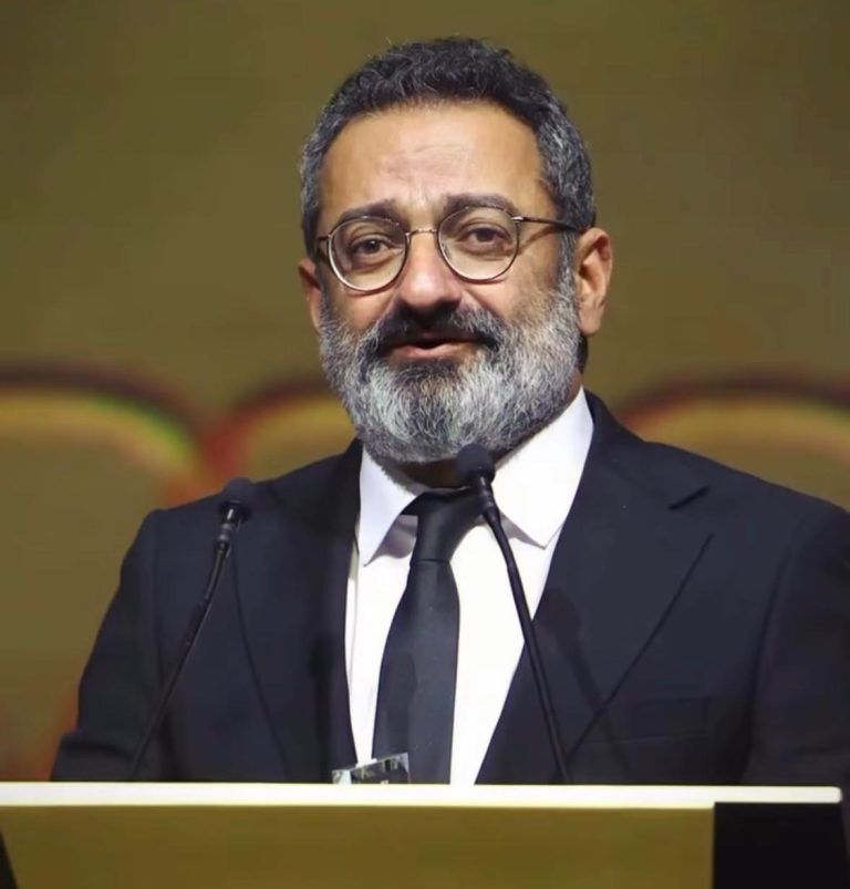 جورج خباز ينال جائزة أفضل ممثل في مهرجان البحر الاحمر السينمائي