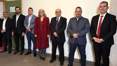 صورة انامل ذهبيه وحناجر شجية من بيت الموسيقي انشدت الفرح والسرور والمحبة في عكار