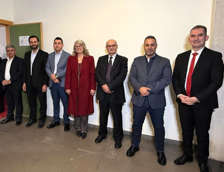 انامل ذهبيه وحناجر شجية من بيت الموسيقي انشدت الفرح والسرور والمحبة في عكار