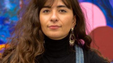 صورة الفنانة التشكيلية ميريام سلوم حداد تعرض لوحاتها في باريس