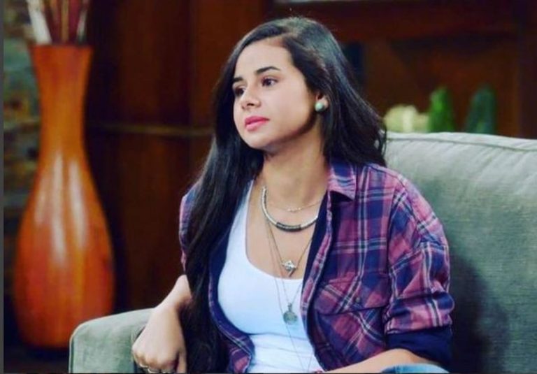 النجمة المصرية منة عرفة تبحث عن جديد بعد ونقابل حبيب وتتجه للسينما