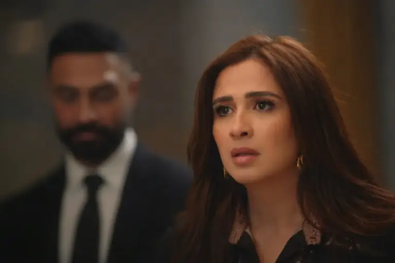 النجمة ياسمين عبد العزيز تسجل حضورها القوي في دراما رمضان في وننسي اللي كان