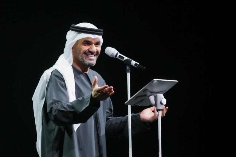 حسين الجسمي يبهج ليالي العيد في أبو ظبي بحفل جماهيري حاشد
