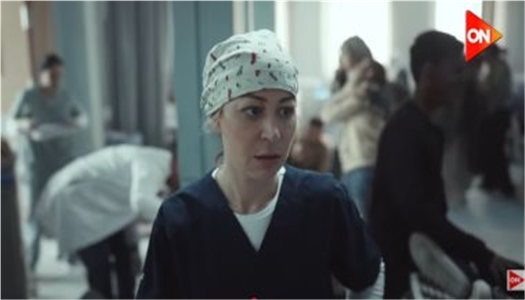 النجمة منة شلبي تخطف الأنظار والقلوب بدورها المتميز بمسلسل صحاب الأرض وتحصد إشادة كبيرة