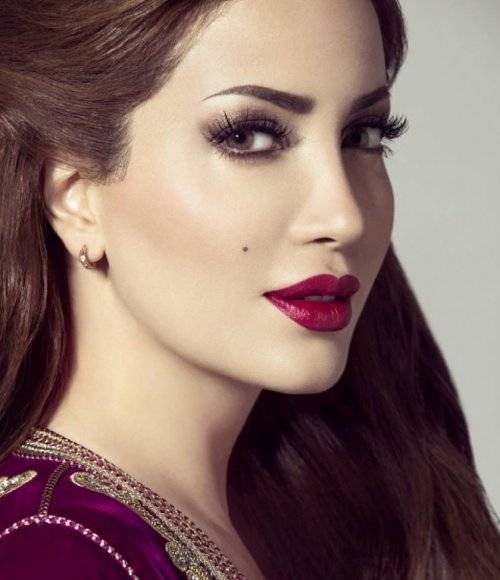 الفنانة نسرين طافش تواصل نشاطها الفني بعد رمضان