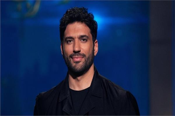 النجم المصري حسن الرداد يفضل الإذاعة والسينما ويغيب مؤقتاً عن الدراما