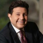 الحزن يخيم على الوسط الفني لرحيل أمير الغناء العربي هاني شاكر