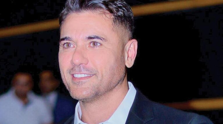 النجم احمد عز يواصل تألقه وحضوره ويستعد للعالمية من خلال الأمير و Dogs7