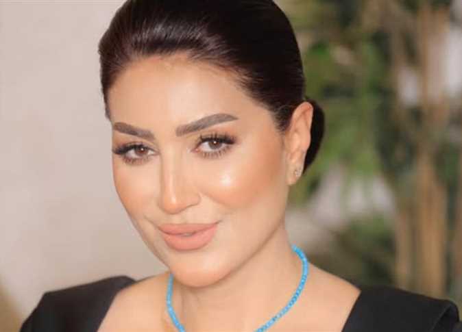 الفنانة وفاء عامر تعود للمسرح في فيلم رومانسي وعدة اعمال دراما وسينما