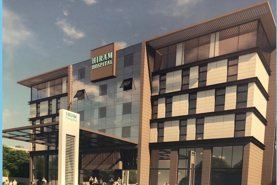 إصابة ممرضين وأضرار بالغة في مستشفى “حيرام” إثر غارة استهدفت محيطه جنوبي لبنان