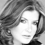 الفنانة ميرفت امين تواصل نشاطها بعد كلهم بيحبو مودي وتفتقد رجاء الجداوي ودلال عبد العزيز
