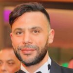 النجم محمد إمام يصرح بأنه الاعلي أجرأ بعد والده ويحقق إيرادات قياسية بفيلم صقر وكناريا
