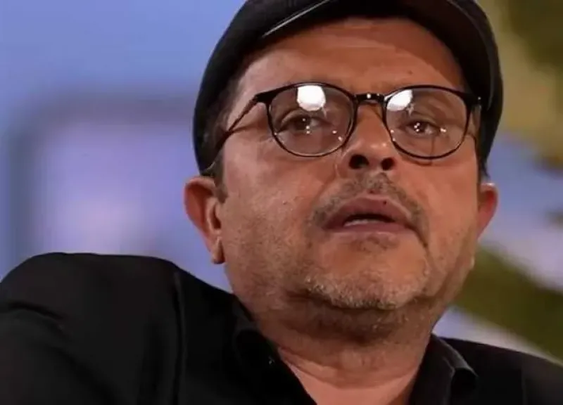 نجوم الوسط الفني يقدمون واجب العزاء للفنان محمد هنيدي لوفاة شقيقه الأكبر