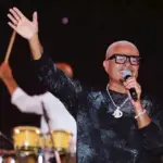 عمرو دياب في الصدارة بألبوم حبيتك وحفل حاشد وكبير بالساحل