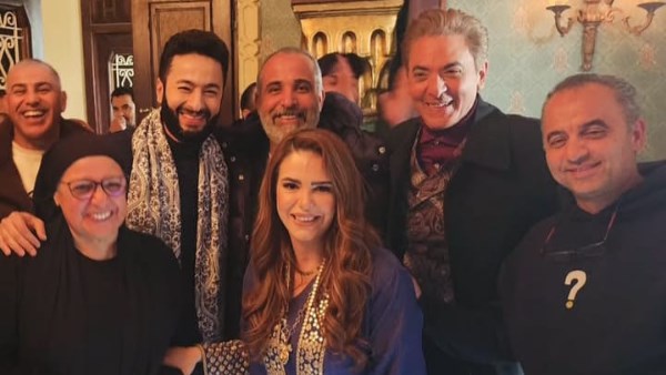 صادق الصباح ينجح في ضم الفنان فتحي عبد الوهاب لأسرة المداح 7 بعد مفاوضات مكثفة