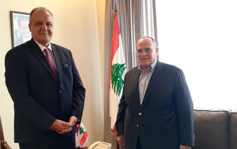 الوزير بوشكيان:” إبداع صادق الصباح يعطي الفن اللبناني والعربي قيمة ثقافية مضافة عالية”