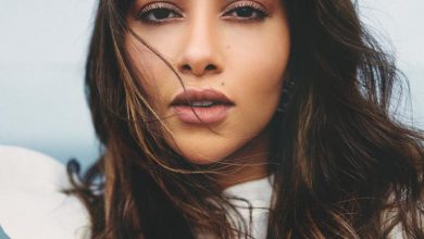 صورة ماجد المهندس وبلقيس في ليلة كبري براس السنة في راس الخيمة